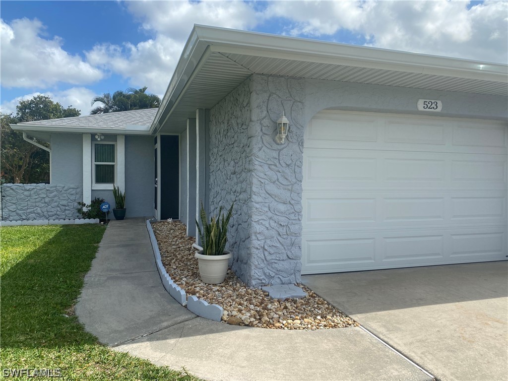 523-525 SE 5th Avenue Cape Coral FL 33990 223053736 image1