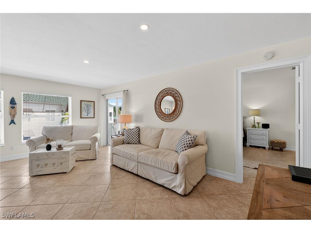 523 Club Side Drive #2-523 Naples FL 34110 226006799 image5