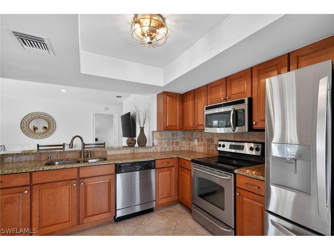 523 Club Side Drive #2-523 Naples FL 34110 226006799 image8