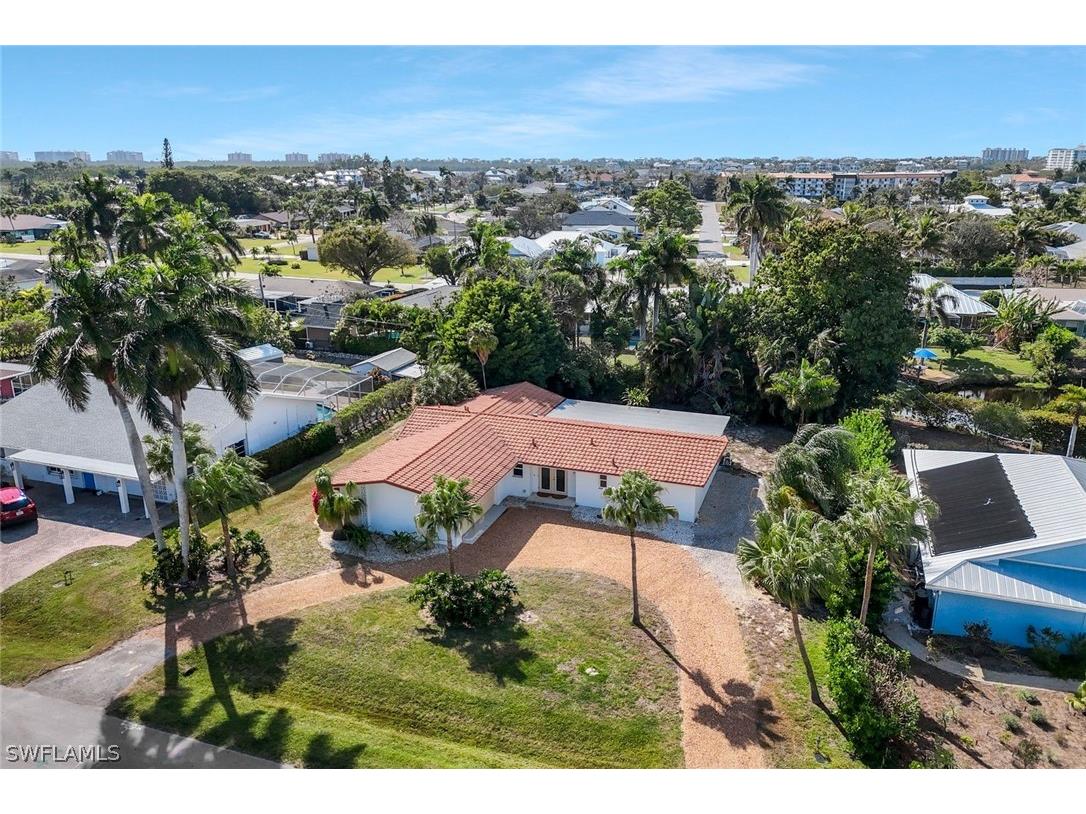 523 E Valley Drive Bonita Springs FL 34134 226009644 image1