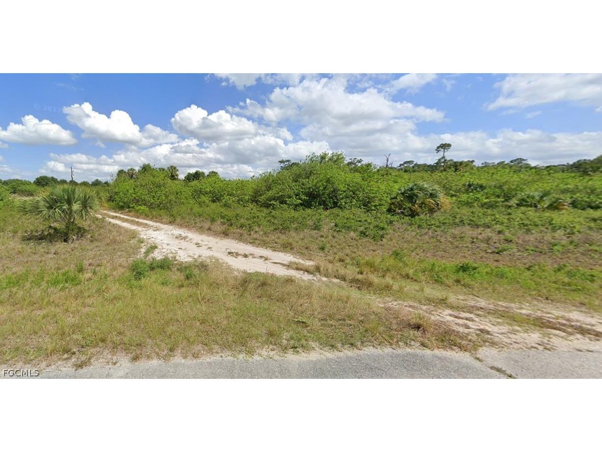523 Independence Drive Labelle FL 33935 2026012318 image3