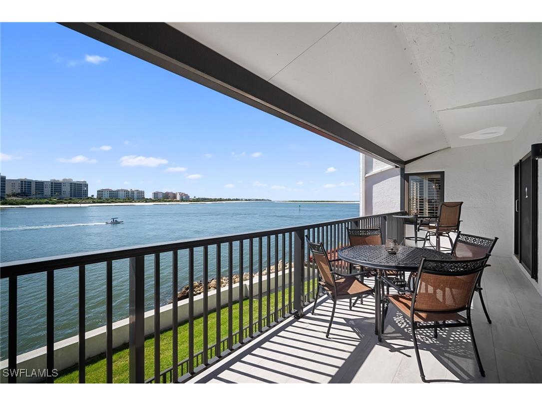 523 La Peninsula Boulevard #523 Naples FL 34113 225076890 image1