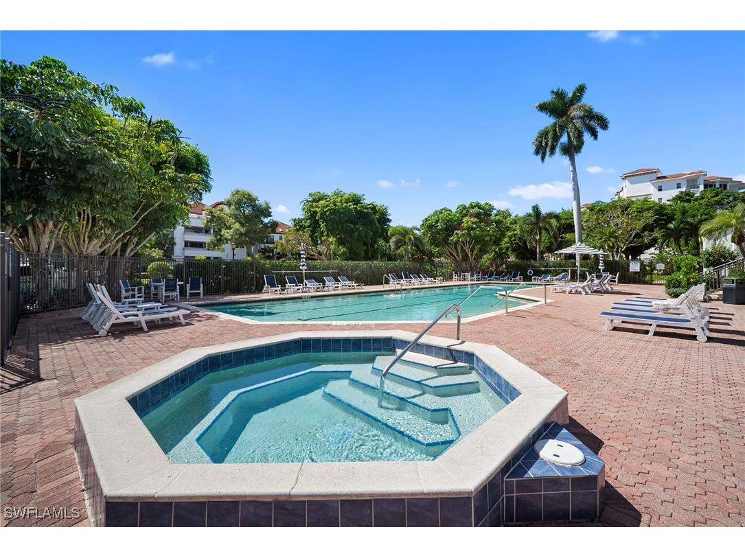 523 La Peninsula Boulevard #523 Naples FL 34113 225076890 image23
