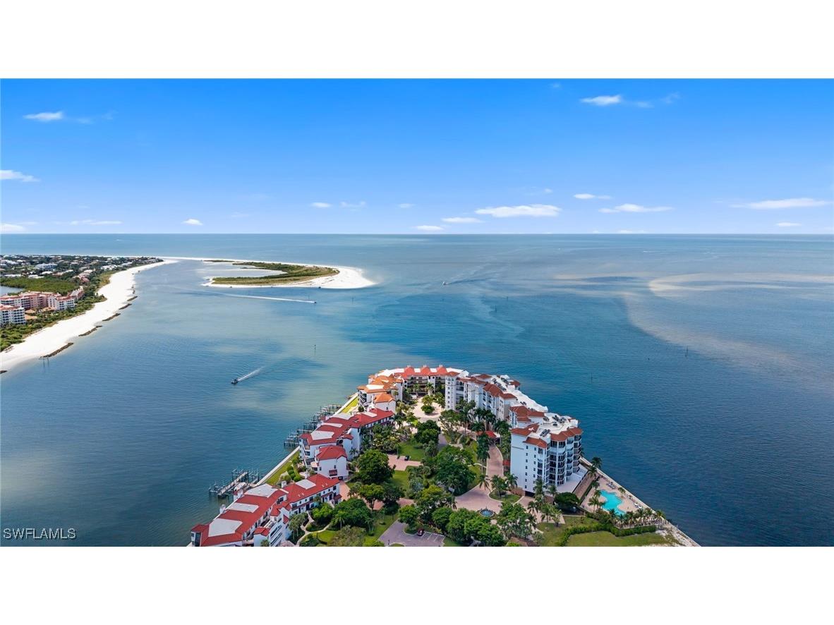 523 La Peninsula Boulevard #523 Naples FL 34113 225076890 image28