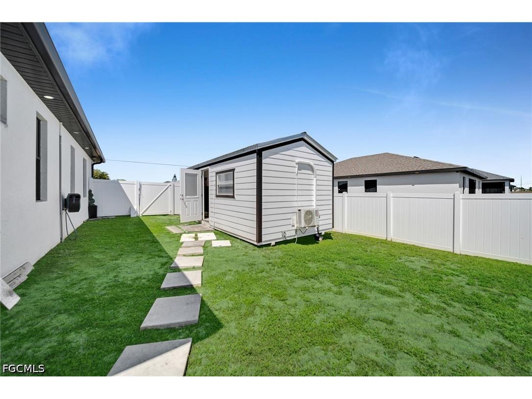 523 NW 16th Place Cape Coral FL 33993 2026014979 image19