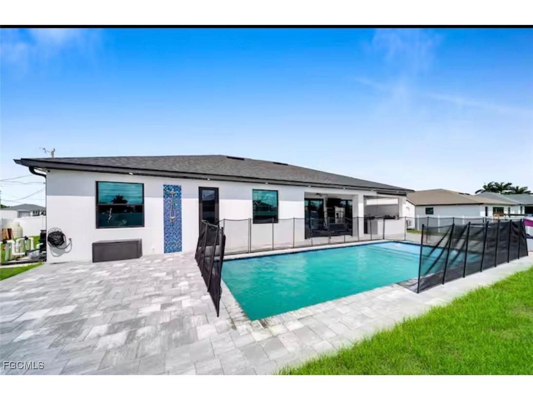 523 NW 16th Place Cape Coral FL 33993 2026000086 image22