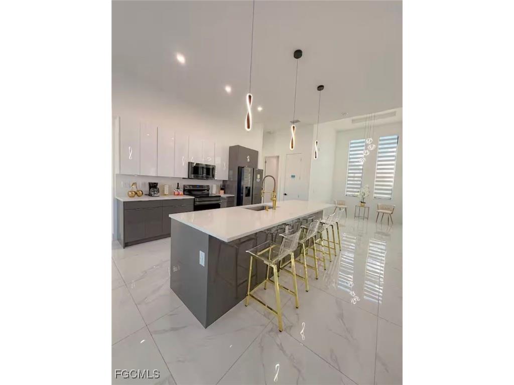 523 NW 16th Place Cape Coral FL 33993 2026000086 image8