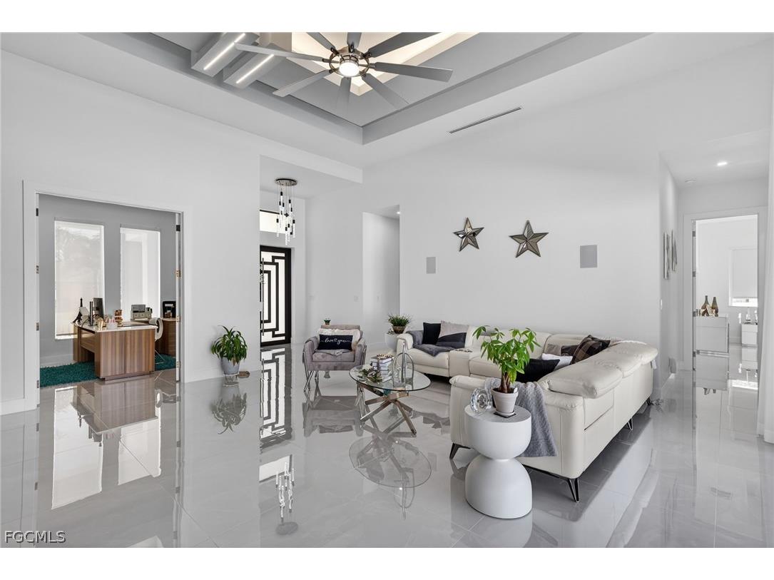 523 SW 23rd Street Cape Coral FL 33991 2026010176 image11