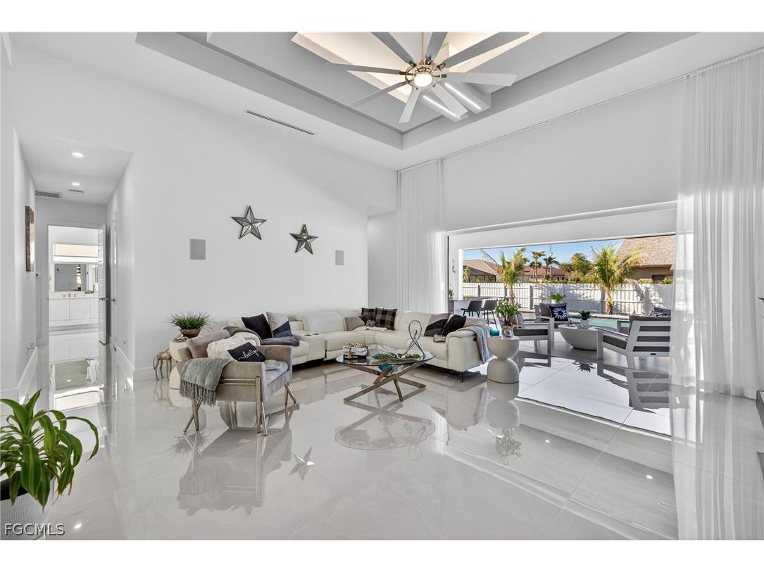 523 SW 23rd Street Cape Coral FL 33991 2026010176 image13
