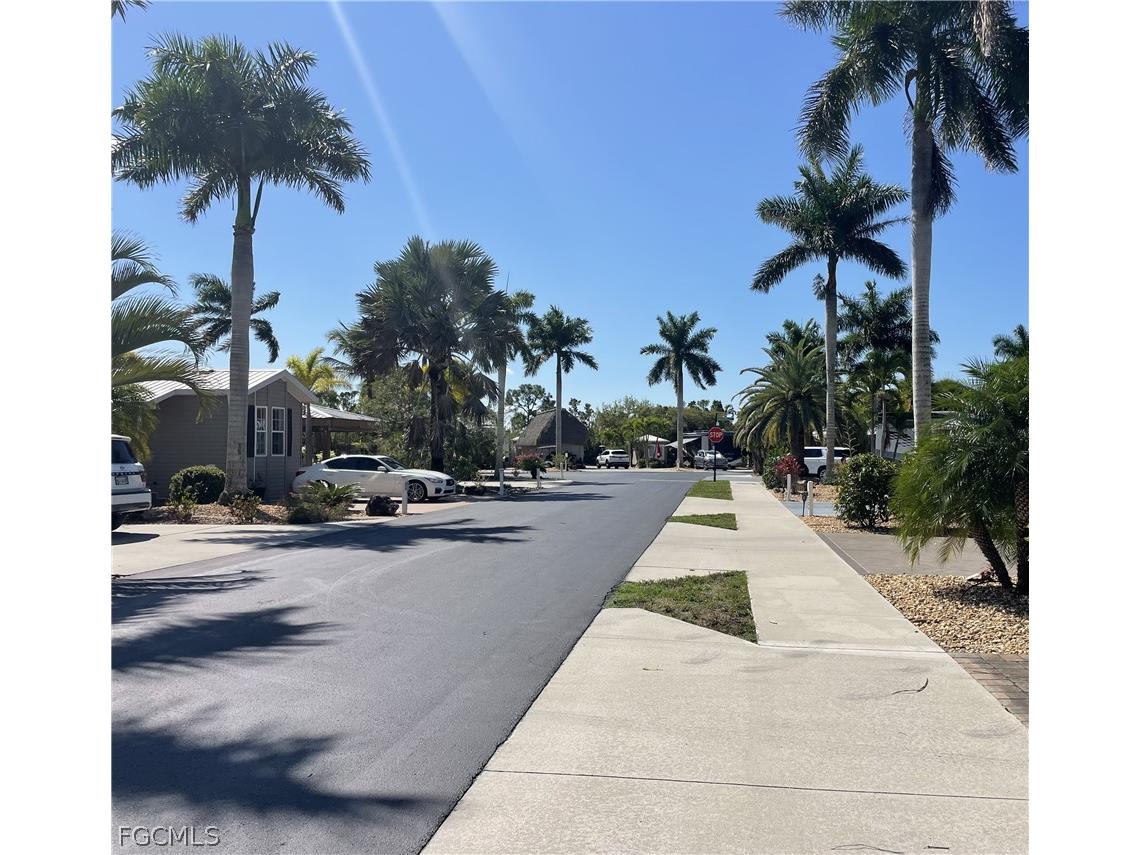 5230 Pineland Daisy Trail Fort Myers FL 33905 2026013593 image25