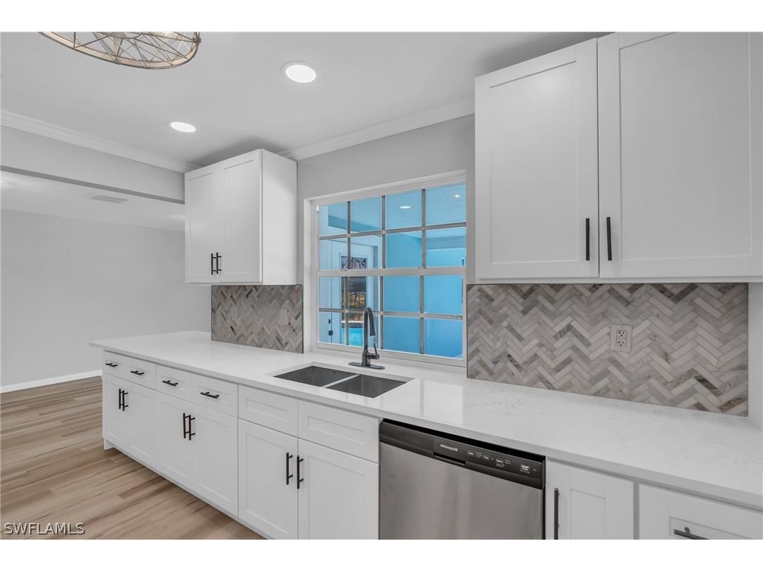 5230 Sarasota Court Cape Coral FL 33904 224032786 image12