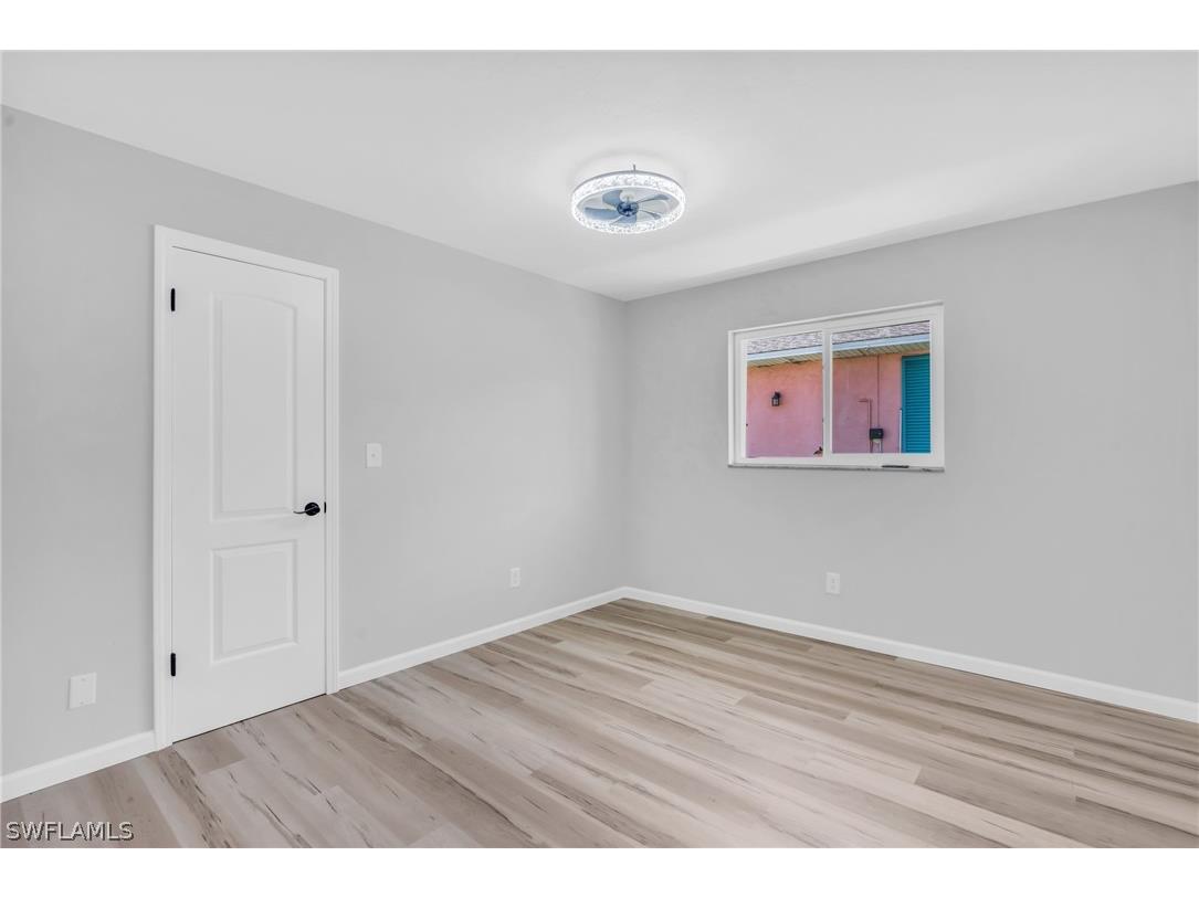 5230 Sarasota Court Cape Coral FL 33904 224032786 image27