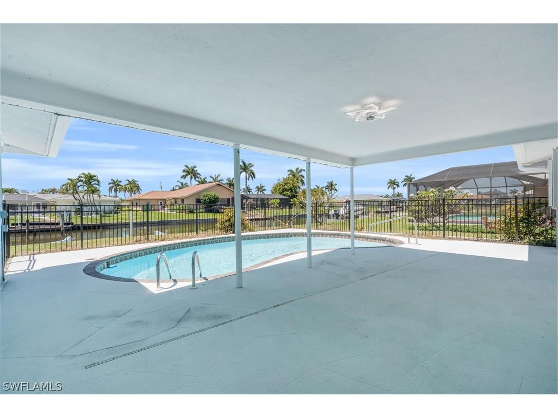 5230 Sarasota Court Cape Coral FL 33904 224032786 image33