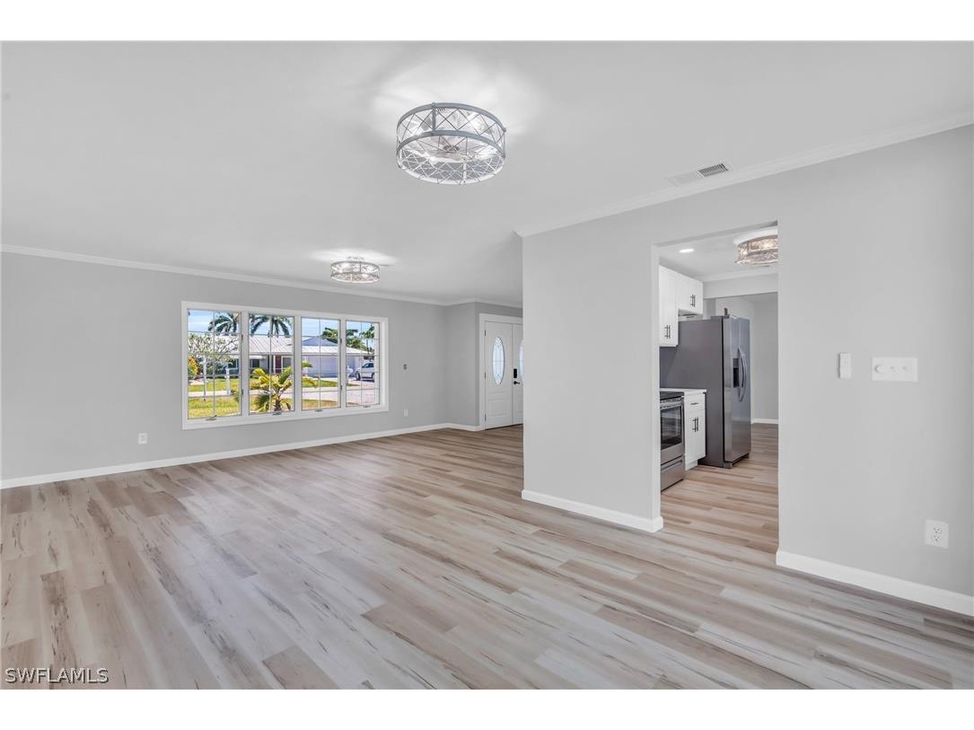 5230 Sarasota Court Cape Coral FL 33904 224032786 image8