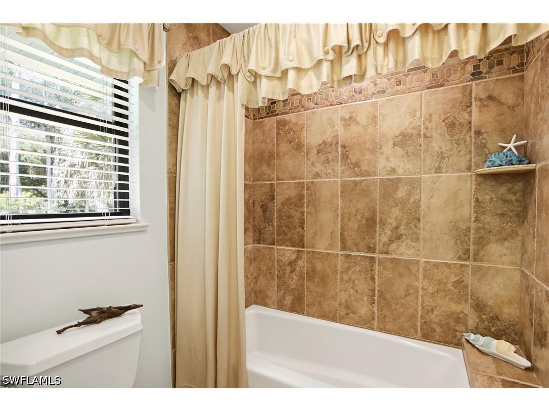 5231 Hickory Wood Drive Naples FL 34119 226022656 image26