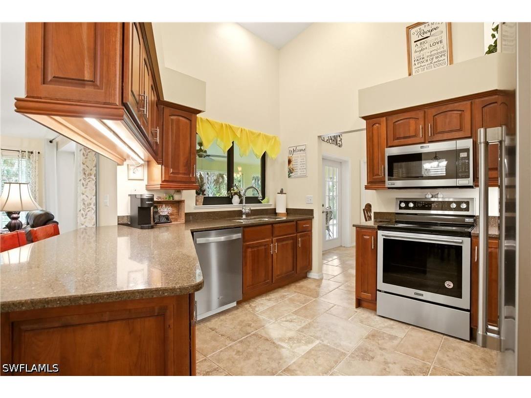 5231 Hickory Wood Drive Naples FL 34119 226022656 image9
