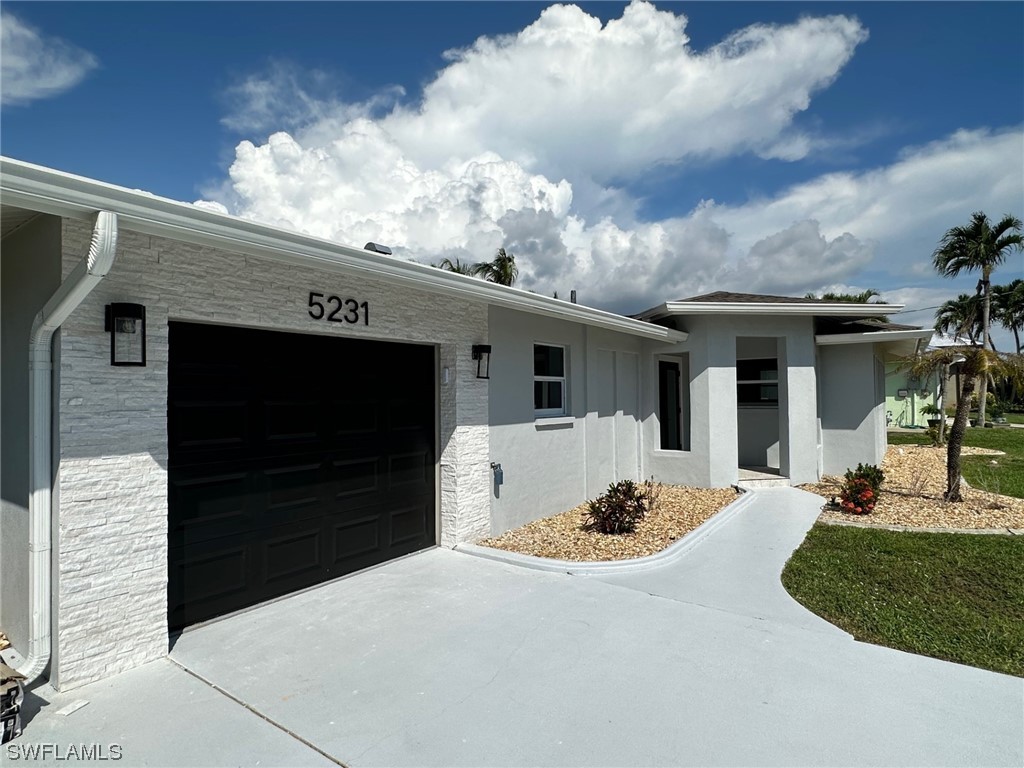 5231 Skylark Court Cape Coral FL 33904 223007458 image1
