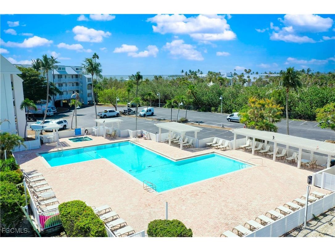 5232 Bayside Villas Captiva FL 33924 2025017415 image13