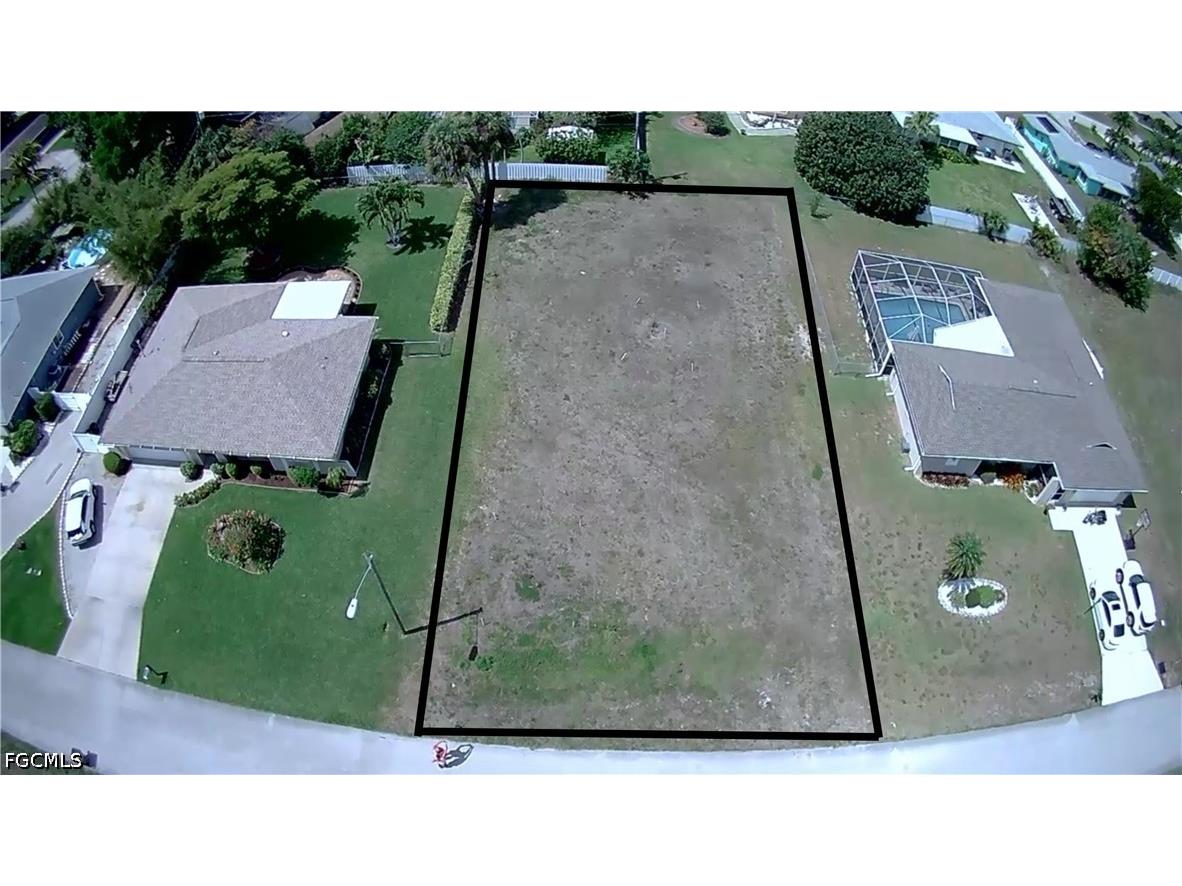 5234 Santa Rosa Court Cape Coral FL 33904 2026016093 image4