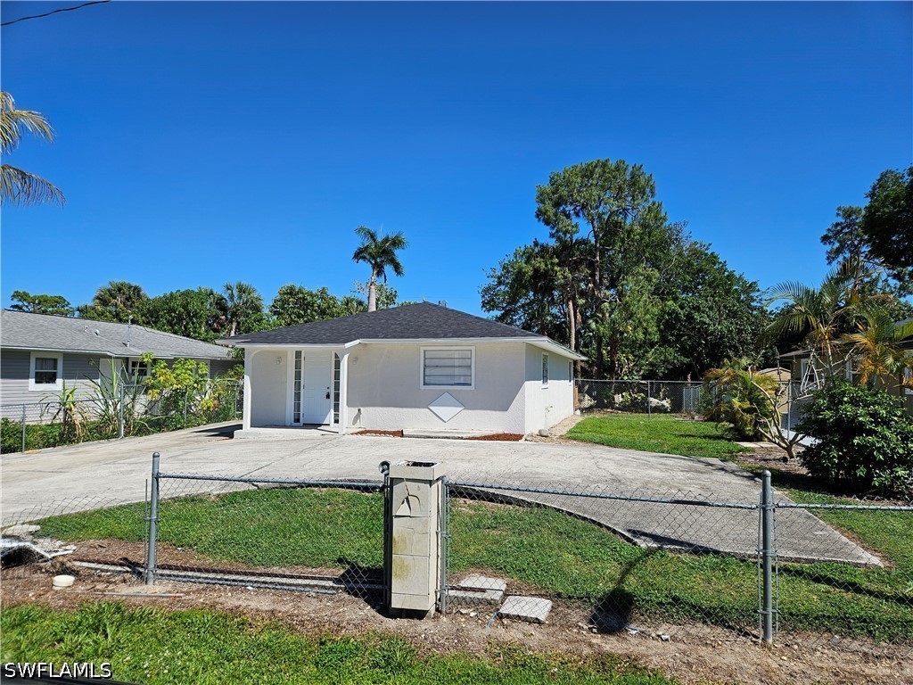 5234 Sholtz Street Naples FL 34113 226018833 image1