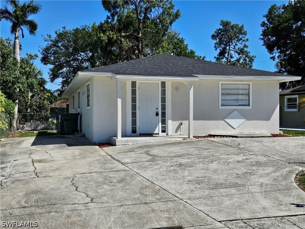 5234 Sholtz Street Naples FL 34113 226018833 image2