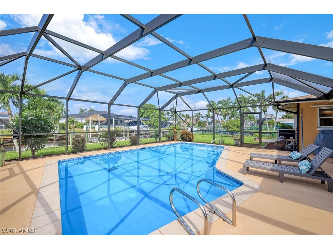 5234 Tamiami Court Cape Coral FL 33904 223062577 image1