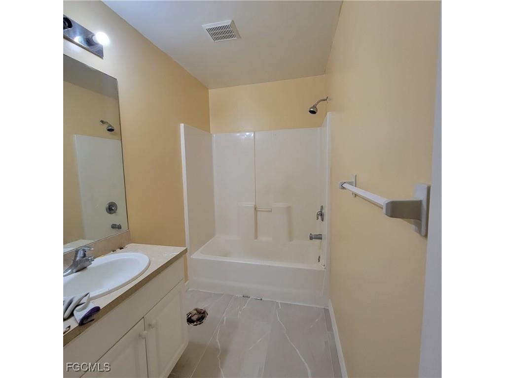 5235 30th Street SW Lehigh Acres FL 33973 2025019393 image5