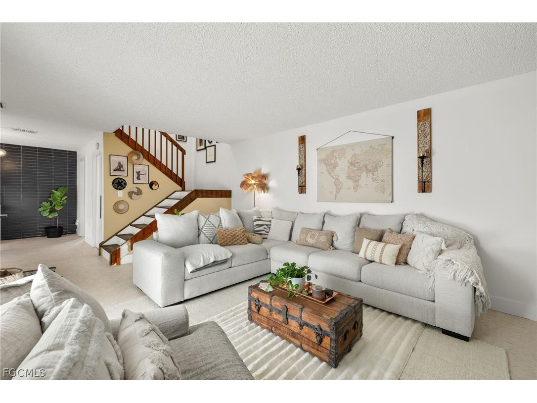 5235 Cedarbend Drive #4 Fort Myers FL 33919 2026010705 image3