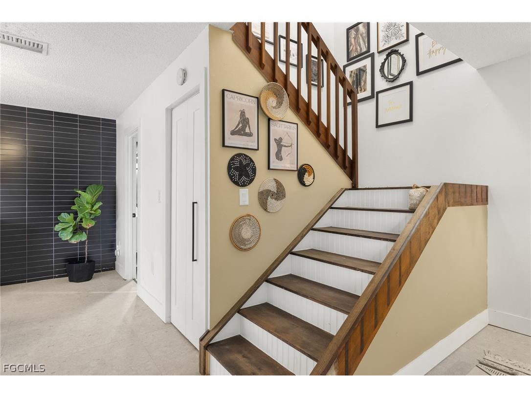 5235 Cedarbend Drive #4 Fort Myers FL 33919 2026010705 image8