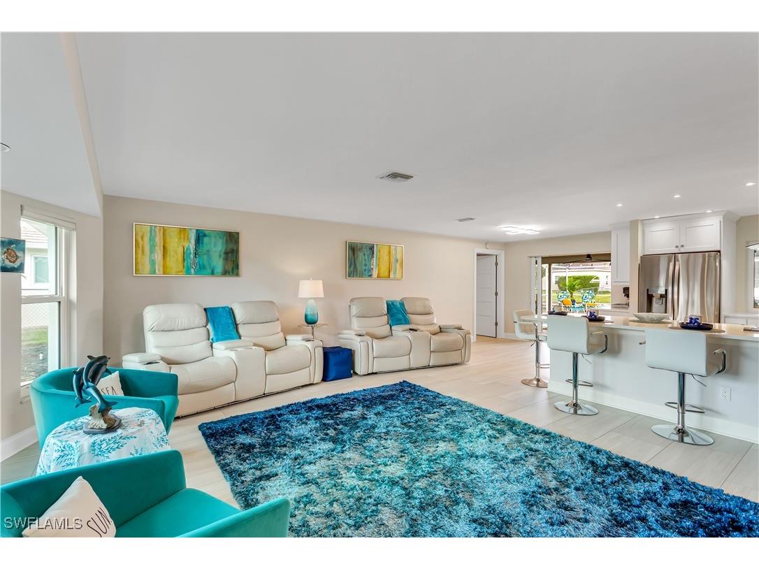 5235 SW 2nd Place Cape Coral FL 33914 224105138 image2