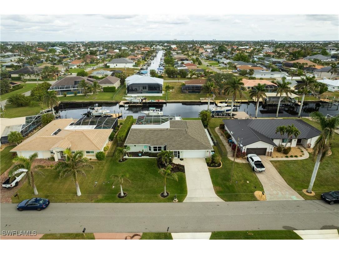 5235 SW 2nd Place Cape Coral FL 33914 224105138 image29