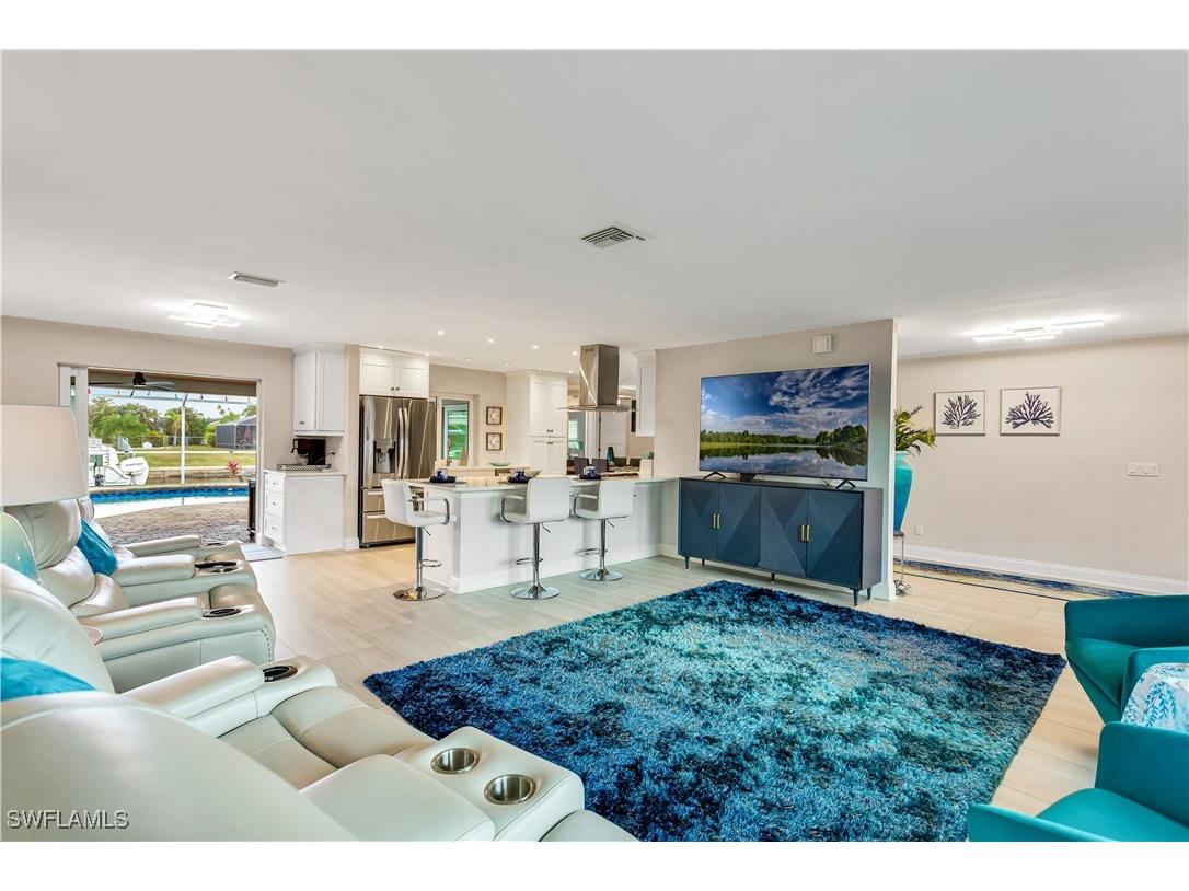 5235 SW 2nd Place Cape Coral FL 33914 224105138 image3