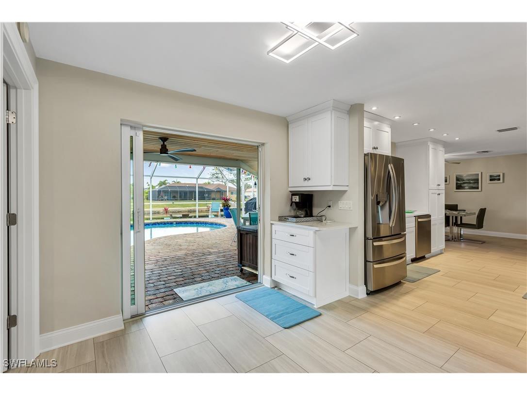 5235 SW 2nd Place Cape Coral FL 33914 224105138 image5