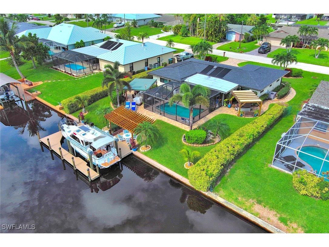 5235 Wisteria Court Cape Coral FL 33904 225038627 image1