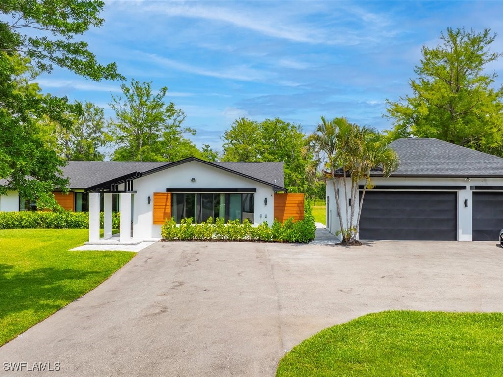 5237 Cherry Wood Drive Naples FL 34119 225037513 image4