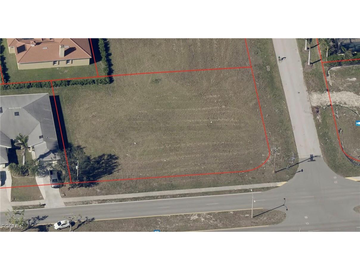 5238 Chiquita Boulevard S Cape Coral FL 33914 2026002532 image1