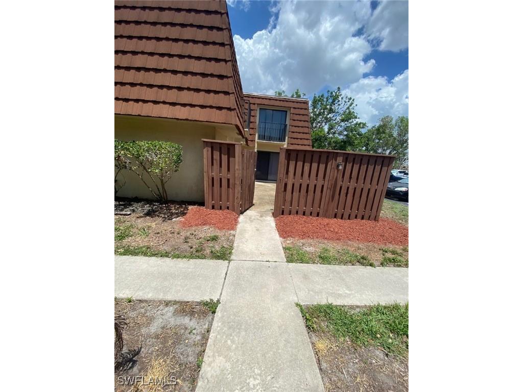 5239 Cedarbend Drive #1 Fort Myers FL 33919 225051981 image2