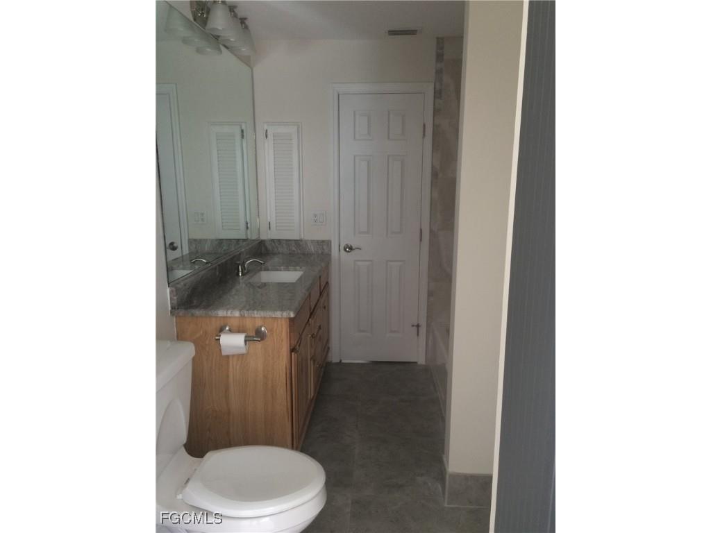 5239 Wisteria Court Cape Coral FL 33904 2025014558 image26