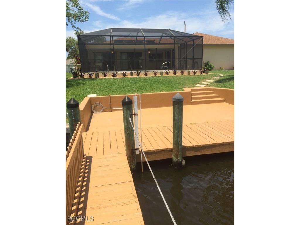 5239 Wisteria Court Cape Coral FL 33904 2025014558 image34
