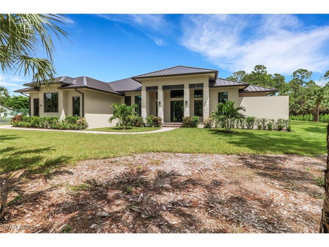 524 13th Street SW Naples FL 34117 225050814 image2