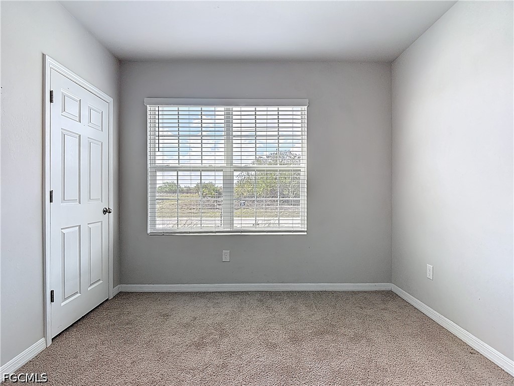 524 Glendale Avenue Labelle FL 33935 2026010603 image3