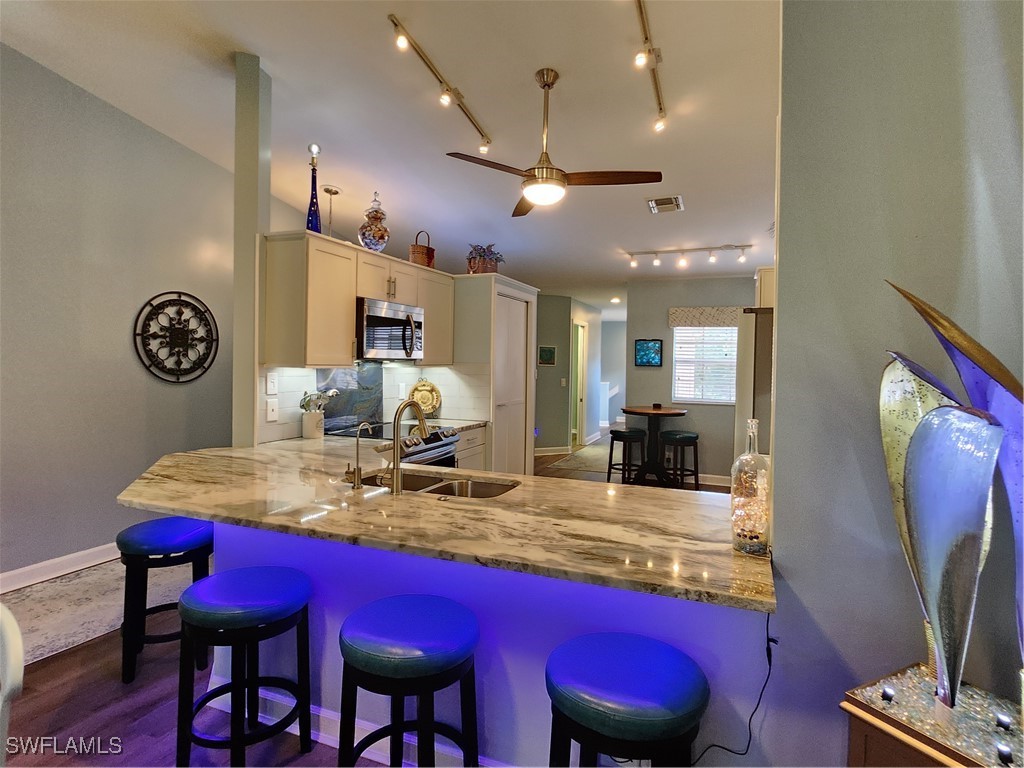 524 Lake Louise Circle #504 Naples FL 34110 224064377 image14