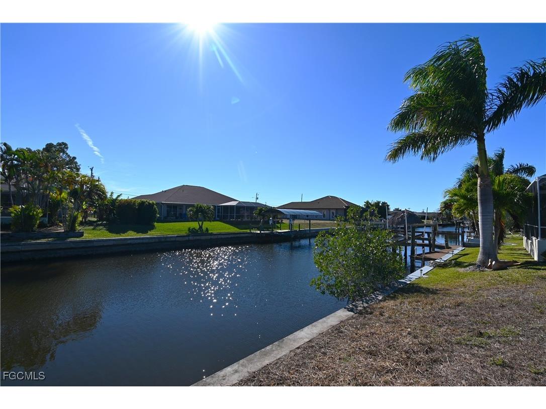 524 Mohawk Parkway Cape Coral FL 33914 2026003369 image9