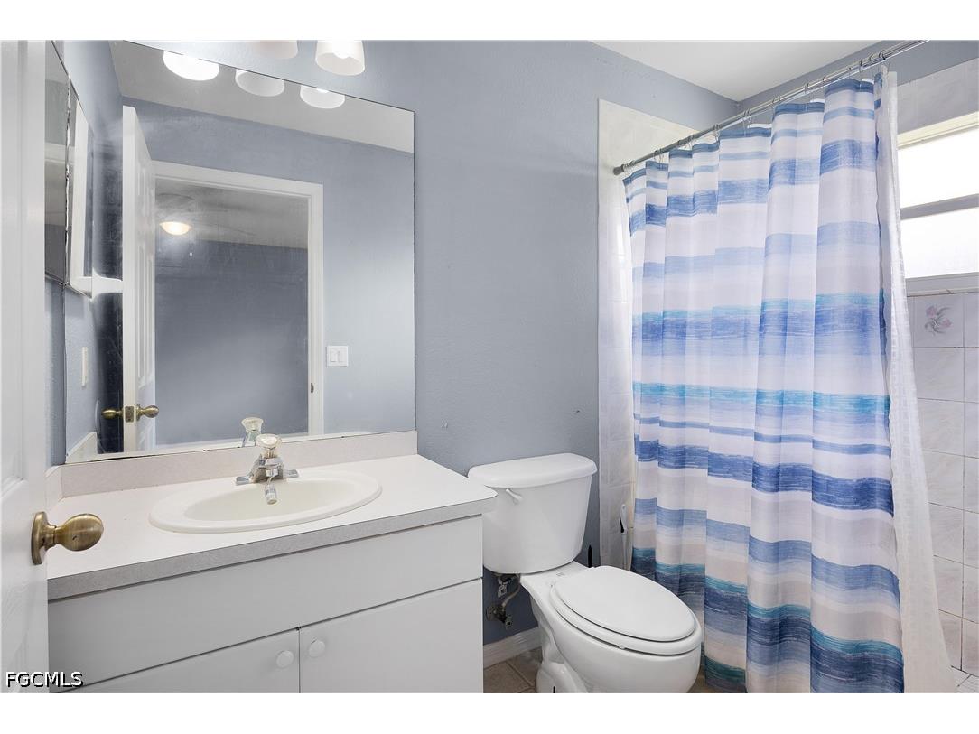 524 NE 24th Place Cape Coral FL 33909 2026023368 image11
