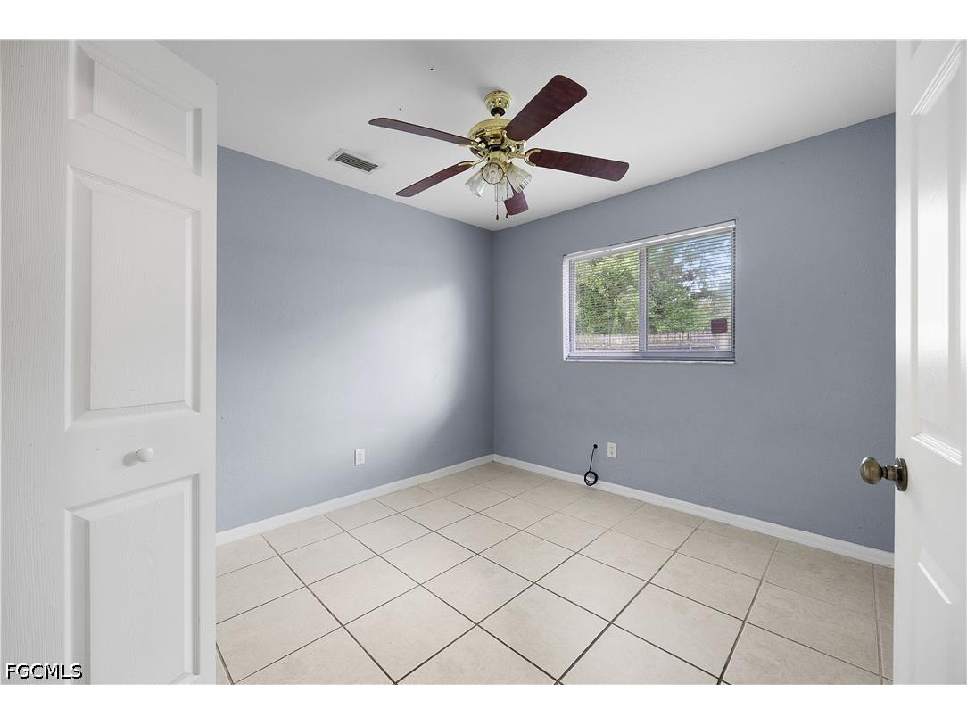524 NE 24th Place Cape Coral FL 33909 2026023368 image16