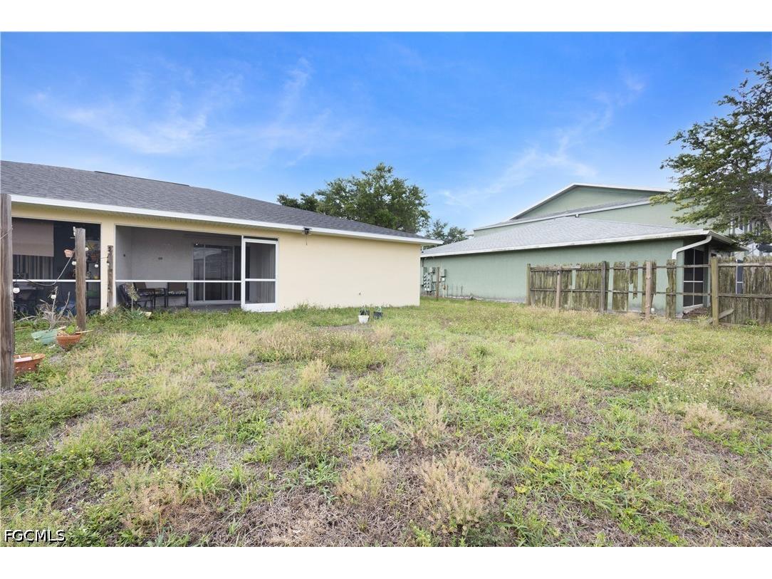 524 NE 24th Place Cape Coral FL 33909 2026023368 image22