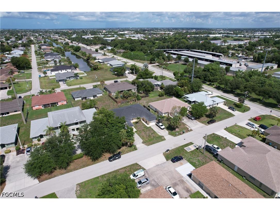 524 NE 24th Place Cape Coral FL 33909 2026023368 image28