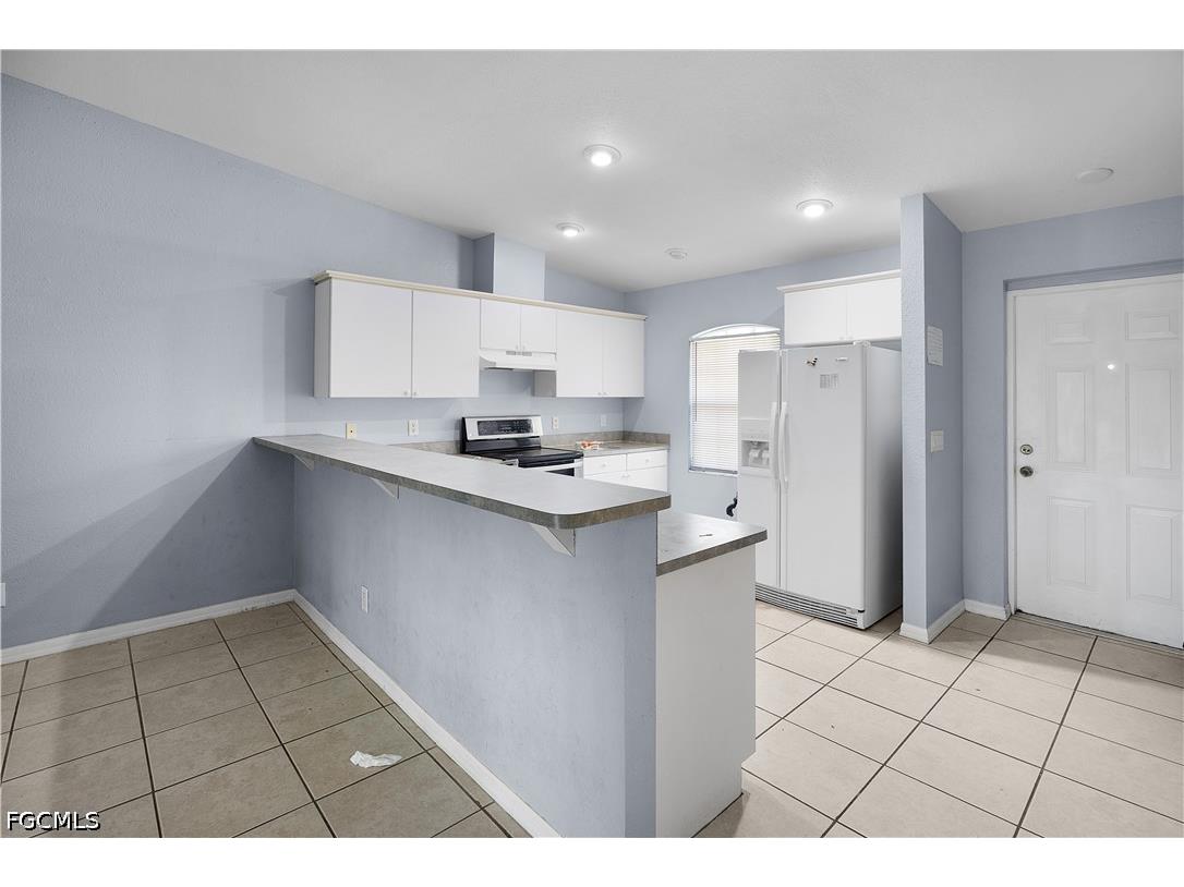 524 NE 24th Place Cape Coral FL 33909 2026023368 image3