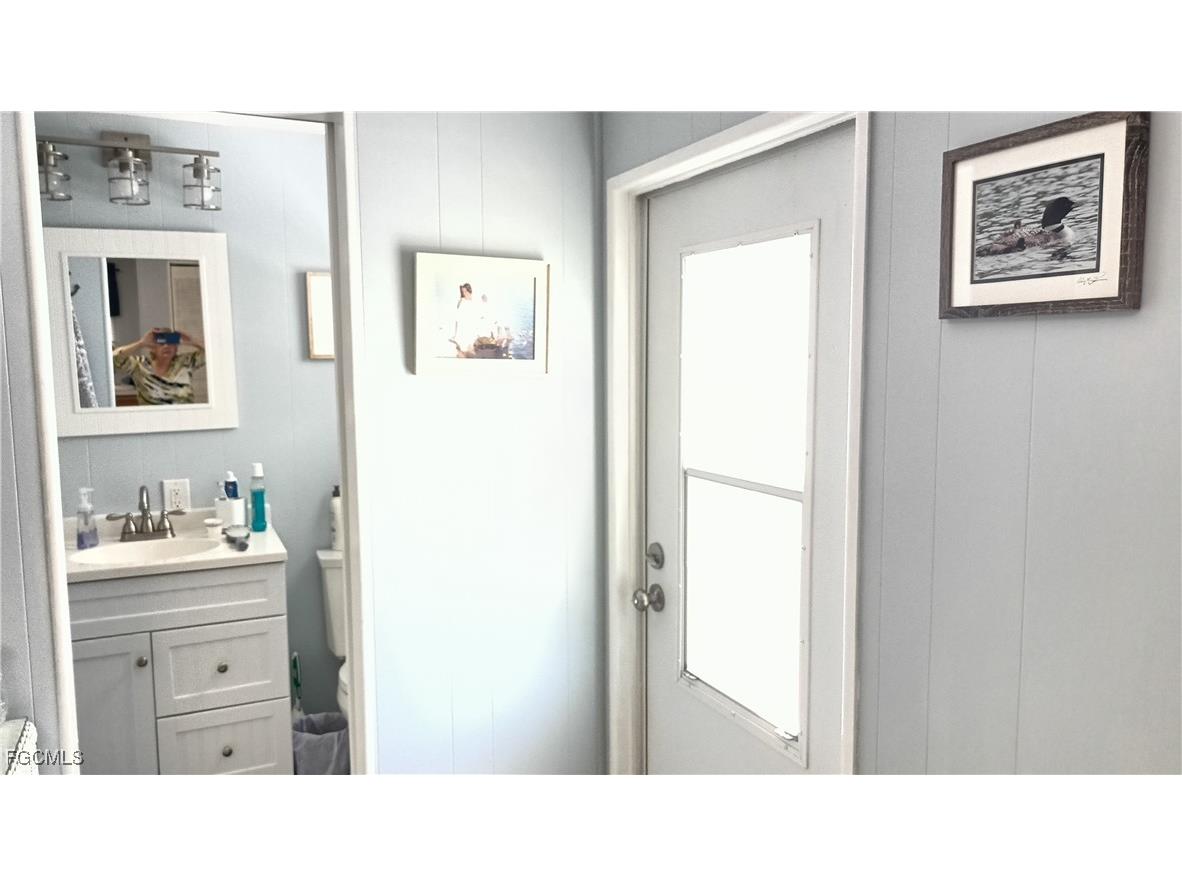 524 Timber Lane S North Fort Myers FL 33917 2025026014 image18