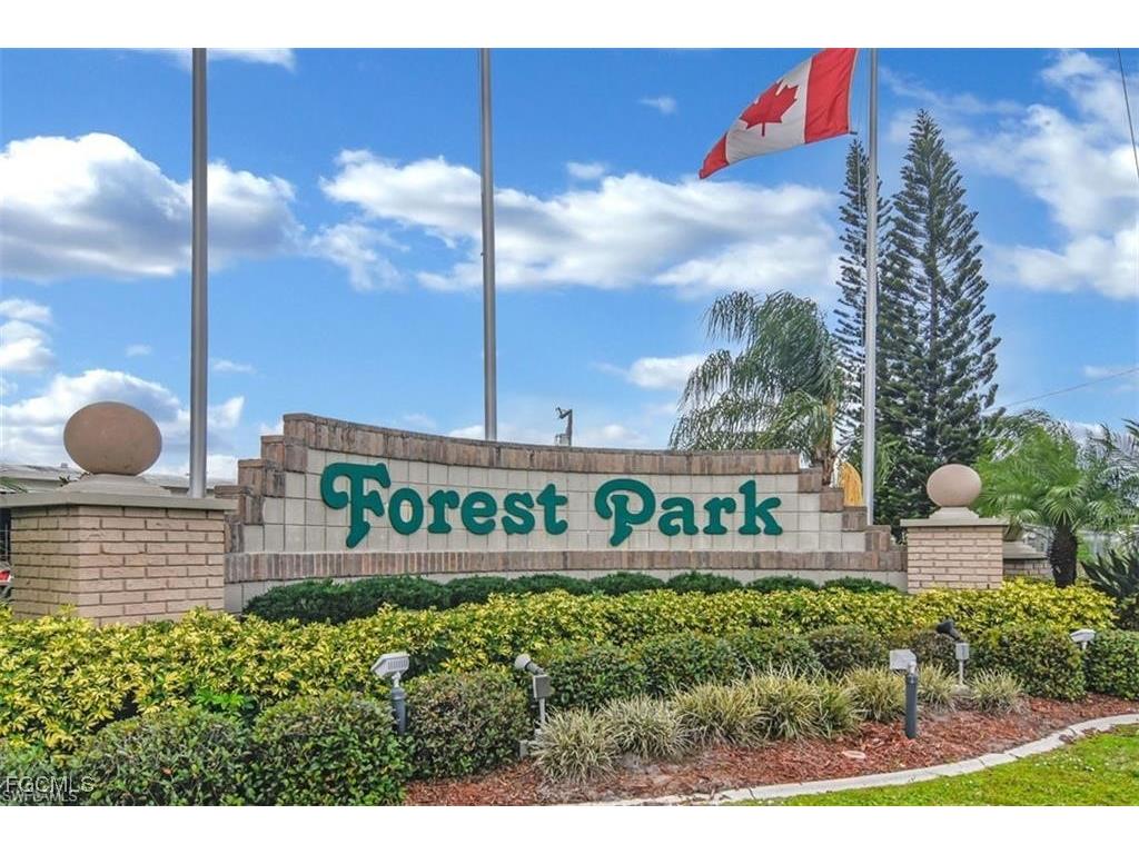 524 Timber Lane S North Fort Myers FL 33917 2025026014 image2